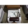 Image 2 : OASISPA MODEL 0S4000 MASSAGING PEDICURE CHAIR WITH JETTED FOOTBATH AND TECHNICIAN CHAIR