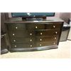 Image 2 : WALNUT 9 DRAWER DRESSER WITH NIGHT STAND AND MIRROR
