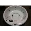 Image 2 : 78" ROUND CAL SPAS COLEMAN SERIES HOT TUB WITH SNOW WHITE INTERIOR AND MAHOGANY CABINET.