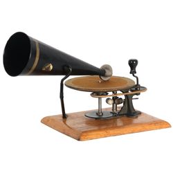 Victor Hand Powered Toy Victrola