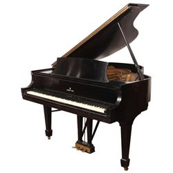 Steinway Model S – Baby Grand Piano