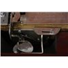 Image 9 : Stella No. 84 Mahogany Disc Music Box
