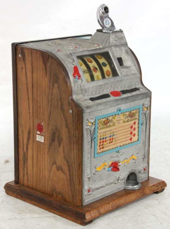 Mills Operators Bell 5 Cent Slot Machine