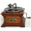 Image 3 : Oak Victor Type II Phonograph