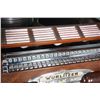 Image 6 : Wurlitzer Model 700 Jukebox – 1940