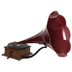 Oak Grand Busy Bee Phonograph