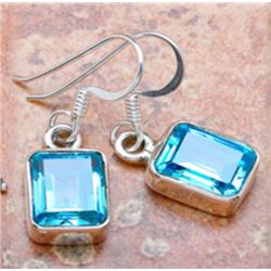 3.70g Earring of Blue Topaz Sterling Silver