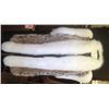 Image 1 : American Cat Lynx Vest with Shadow Fox Trim