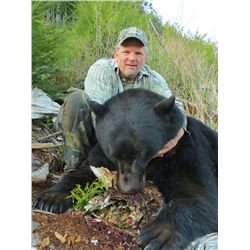 5-Day Vancouver Island Bear Hunt for One Hunter and One Non-Hunter - Includes Trophy Fee