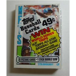 1984 Topps Baseball unopened Cello Pack.