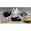 Image 1 : Vintage 50's TV Lamps/planters. Ram, Swan, Doves,