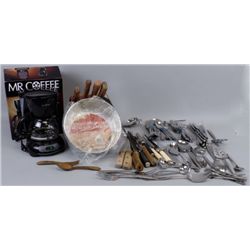 Bonanza Kitchen lot including Mr. Coffee Maker,