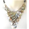 Image 2 : Mother of Pearl Necklace