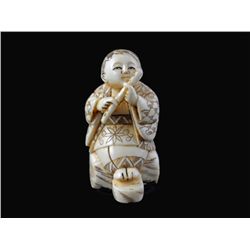 Signed Hand Carved Ivory Netsuke Figure