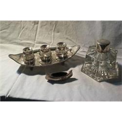 GEORGIAN SILVER INKSTAND, fitted with inwell and pounce pot. London 1783, maker William Penstone....
