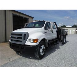 2006 FORD F750 XL S/A CREW CAB FLATBED, S/N 3FRWW75Z56V304856, 6.0L DIESEL, AUTO TRANS, P/S, A/C, 21