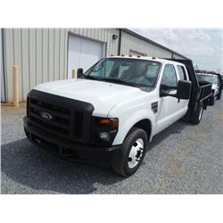 2009 FORD F350 XL CREW CAB FLATBED, S/N 1FDWW36R29EA51267, 6.4L DIESEL, A/T, P/S, A/C, FLATBED BODY,