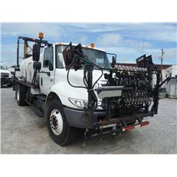 2004 INTERNATIONAL 4400 S/A, HERBICIDE TRUCK, S/N 1HTMKAAR74H612415, 7.6L INT. DIESEL, AUTO TRANS, P