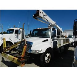 2005 INTERNATIONAL 4200 S/A BUCKET/SIGN TRUCK, S/N 1HTMPAFM65H101259, 6.0 INTERNATIONAL DIESEL, A/T,