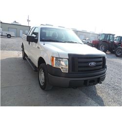 2010 FORD F150 XL 4X4 EXTENDED CAB, S/N 1FTFX1EV7AKB68286, 5.4L V8 GAS, A/T, P/S, A/C, ODOMETER READ