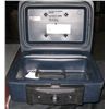 Image 1 : Sentry Safe, no key.