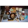 Image 3 : Box Lot Misc. Vintage Items,