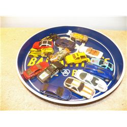 15 Hot Wheels Cars & Tray