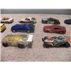 Image 4 : 15 Hot Wheels Cars & Tray