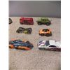 Image 4 : 15 Hot Wheel Cars & Tray