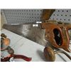 Image 1 : VINTAGE HAND SAW - WHEAT ON HANDLE