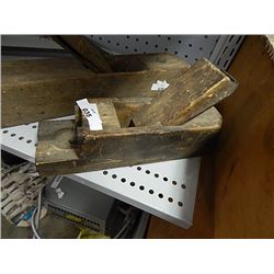 VINTAGE WOOD BLOCK PLANE