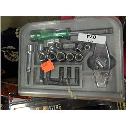 SOCKET SET - 3/8"