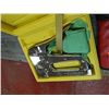 Image 1 : STAPLE GUN KIT