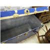 Image 2 : SHIPPING TRUNK - BLUE