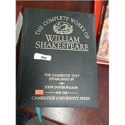 BOOK - THE COMPLERE WORKS OF WILLIAM SHAKESPEAR