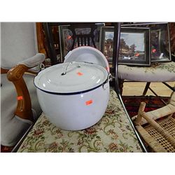 ENAMEL POT WITH LID, BOWL