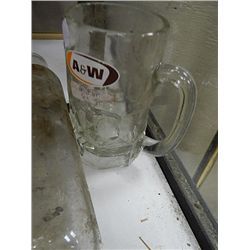 VINTAGE A & W MUG