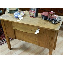 VINTAGE OAK WASH STAND - 1 DRAWER