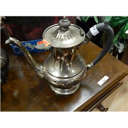 SILVER STYLE COFFEE POT