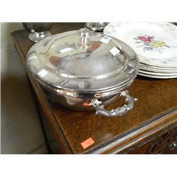 SILVER STYLE DISH & LID