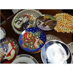 LOT OF VINTAGE COLLECTABLE PLATES