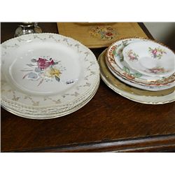 LOT OF VINTAGE PLATES ETC