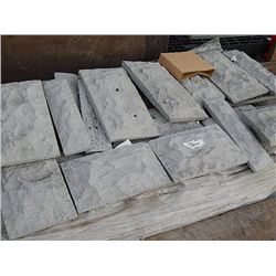 SKID OF ARTIFICIAL ROCK
