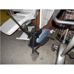 EXERCISER - ORBITREK