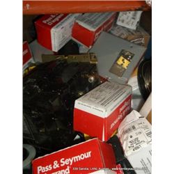 BOX: ASSORTED ELECTRICAL HARDWARE