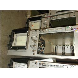 TEKTRONIX R7103 OSCILLOSCOPE (print sequence:) 53713 53714 53715 S629853 S629858 S63284