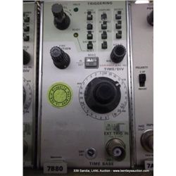 TEKTRONIX 7B80 TIME BASE PLUG IN