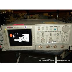 TEKTRONIX TDS 684A COLOR 4 CHANNEL DIGITIZING OSCILLOSCOPE (print sequence:) 53889