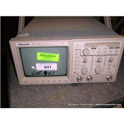TEKTRONIX TDS 340A 2 CHANNEL DIGITAL REAL TIME OSCILLOSCOPE (print sequence:) 1300345