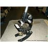 Image 1 : BAUSCH AND LAMB 88933 MICROSCOPE